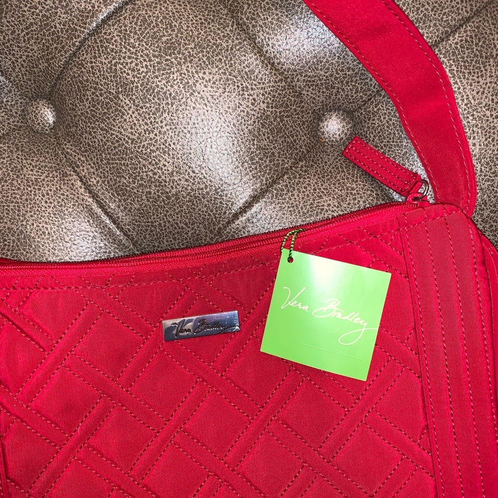 Vera Bradley “ON THE GO” tango red